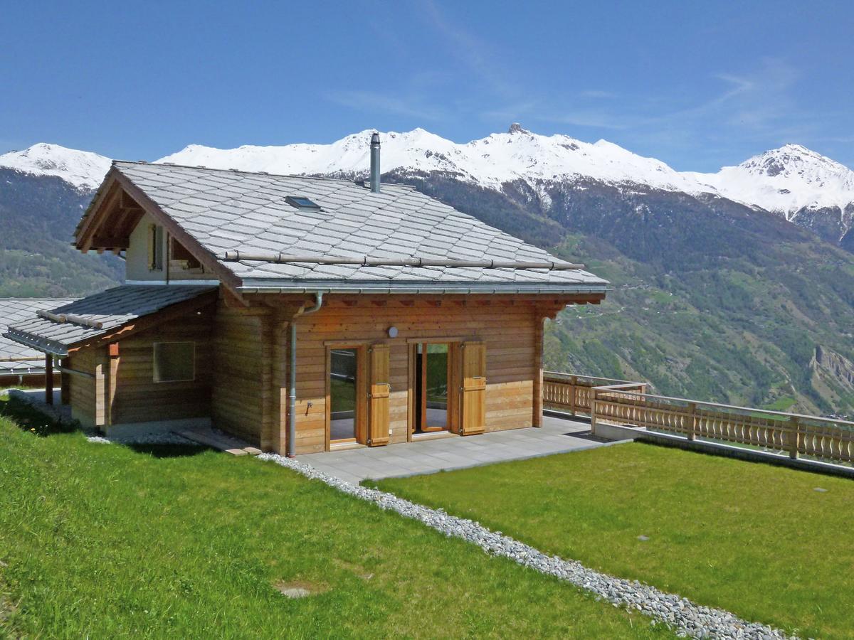 Mountain-View Chalet In Heremence With Terrace Exteriör bild
