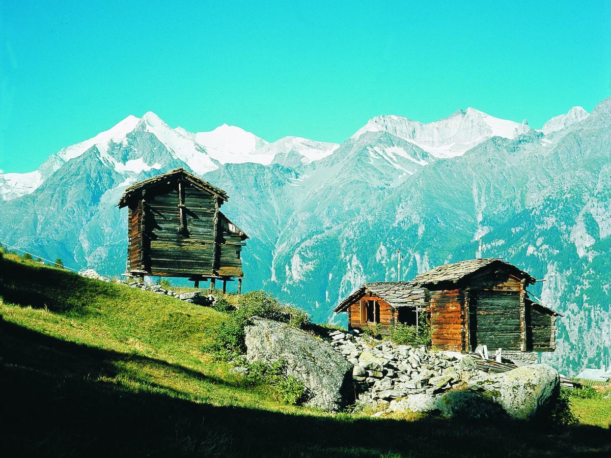 Mountain-View Chalet In Heremence With Terrace Exteriör bild